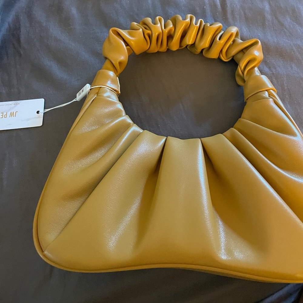 Brand new bag !!! Never been warn